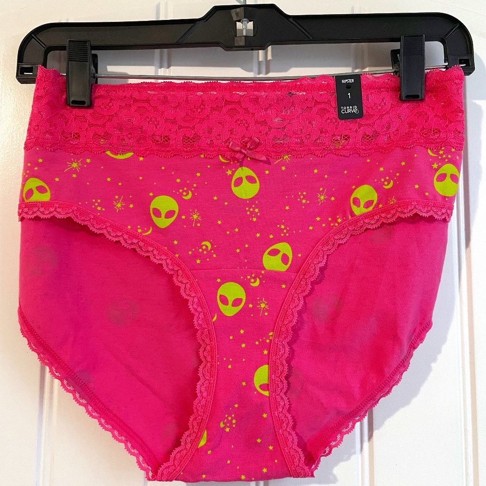 Pink with Green Alien and Stars